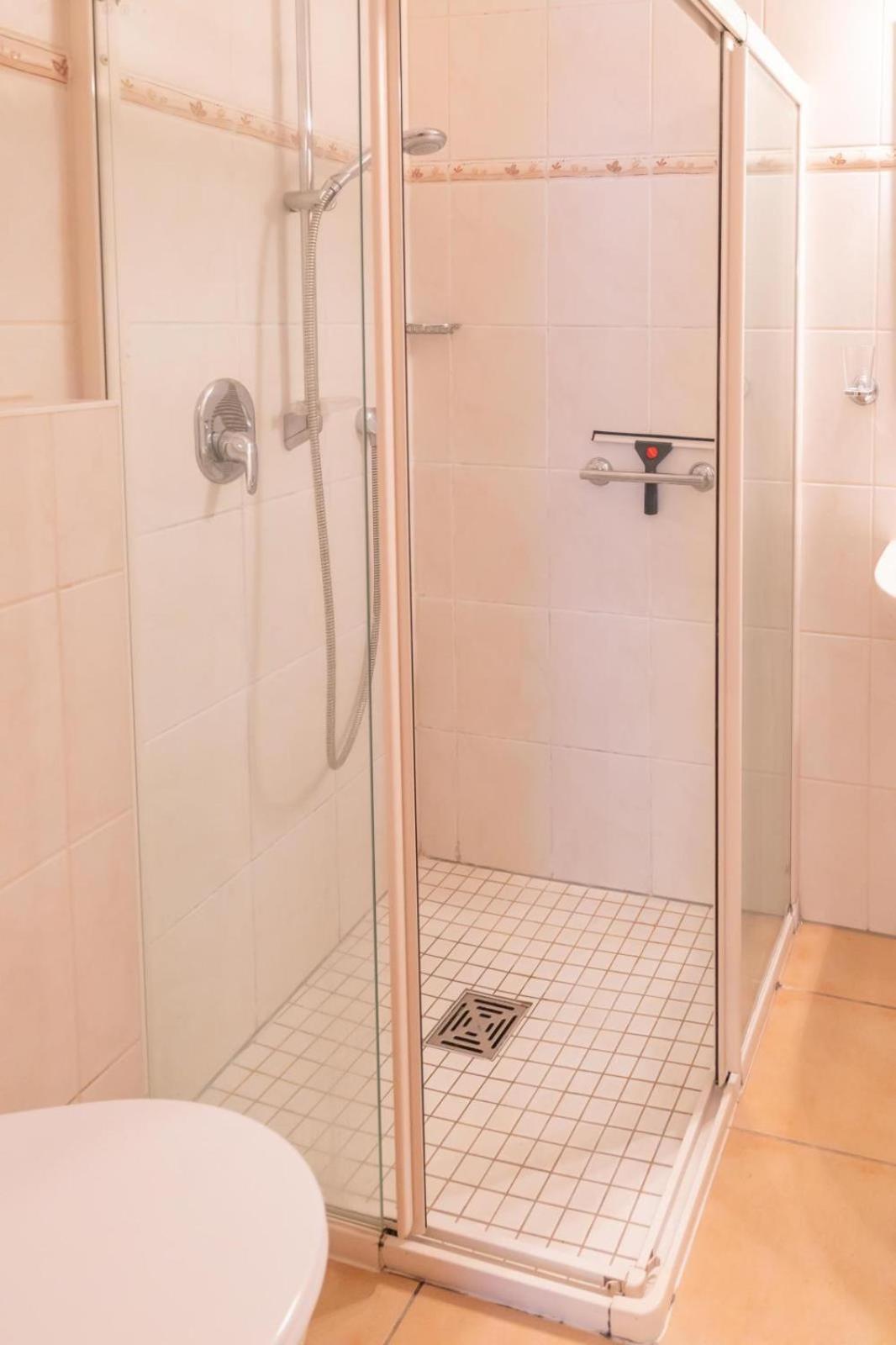 Ferienwohnung 4 Am Petersberg Neef Buitenkant foto
