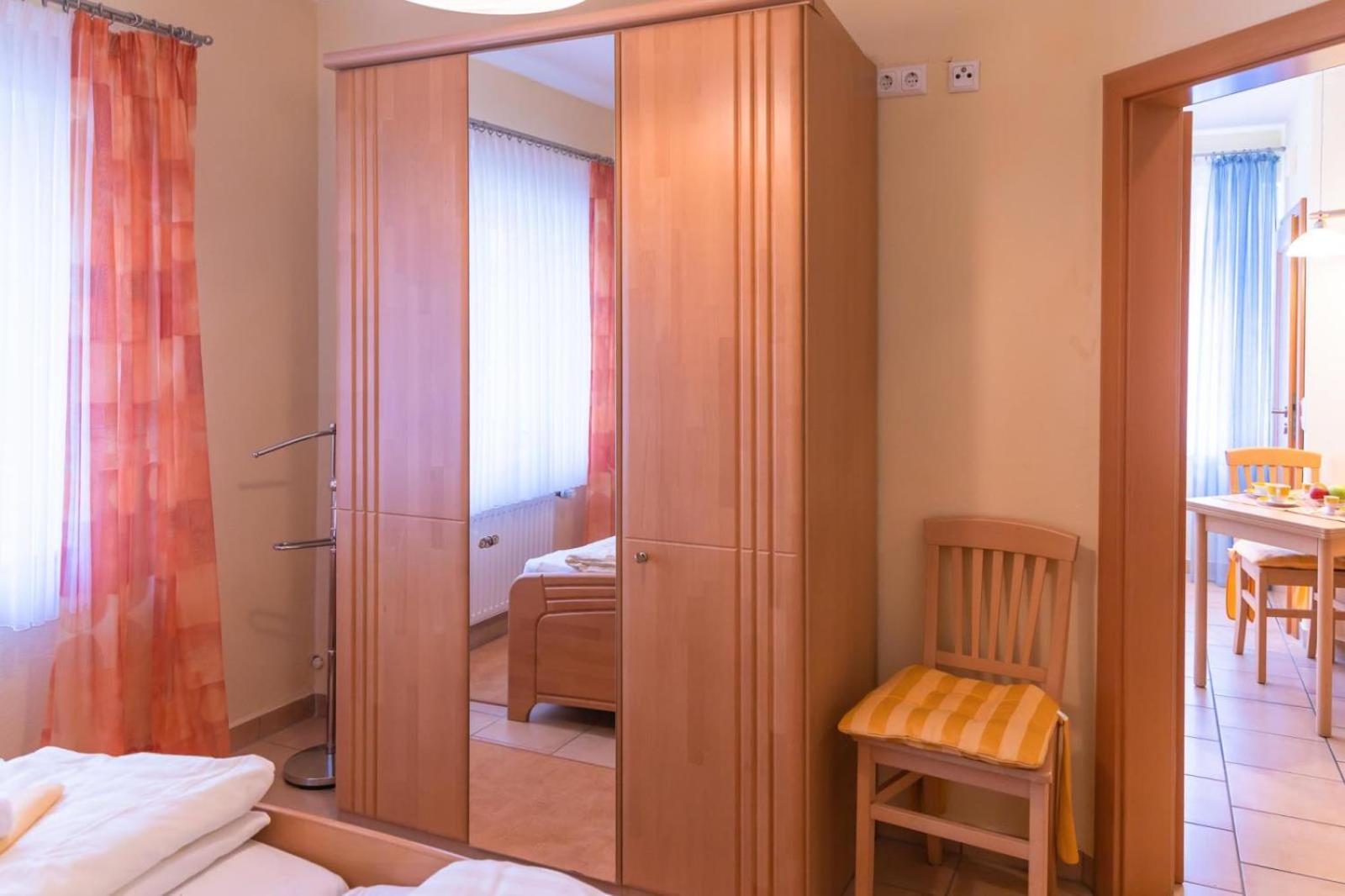 Ferienwohnung 4 Am Petersberg Neef Buitenkant foto